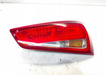 LAMPA PRAWY TYŁ W KLAPĘ AUDI A1 8X 8X0945094E LED USZKODZONA