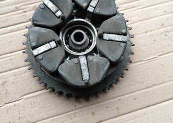 Suzuki GS 500 zębatka tył