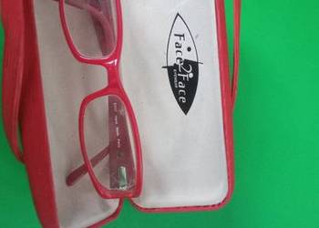 Okulary dla dziewczynki.