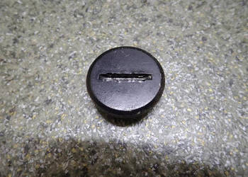 KOREK DEKLA INSPEKCYJNY MAGNETA SUZUKI DR 750 BIG 88-90R