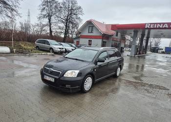 Toyota Avensis *2,0d 116KM *HAK * Zadbana * Serwisowana *