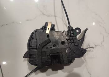 Opel Vivaro b trafic III talento zamek drzwi lewy przód 805032854R 93457080 Opel Vivaro b trafic III talento zamek drzwi lewy przód 805032854R 93457080