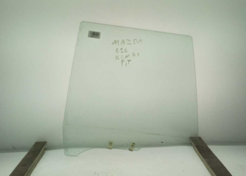 Szyba boczna prawa tylna MAZDA 626 kombi 1998-2002 B80787