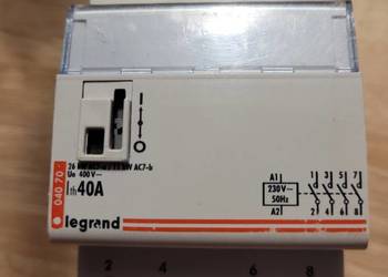 Stycznik modułowy 040 70