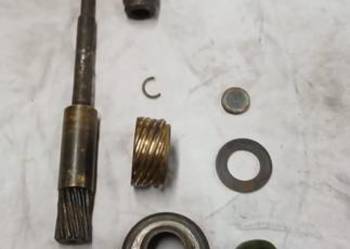 Napęd licznika prędkościomierza Romet chart 210 211 licznik