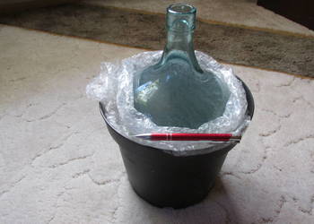 Poręczny dymion 5 litrów w plastikowym koszu