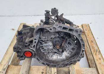 Hyundai Elantra 2.0 CRDI SKRZYNIA BIEGÓW JT2073 manual MANUALNA Hyundai Elantra 2.0 CRDI SKRZYNIA BIEGÓW JT2073 manual MANUALNA