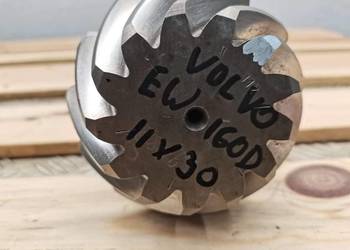 Wałek ataku Koło talerzowe Volvo EW 160B {APL-B745/P4 przód