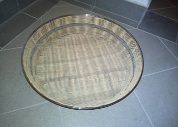 Koszyk z rattanu, owalny fi 47 cm płaski h 10 cm