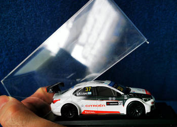 Kolekcjonerski model samochodu wyścigowego Citroën C-Elysée