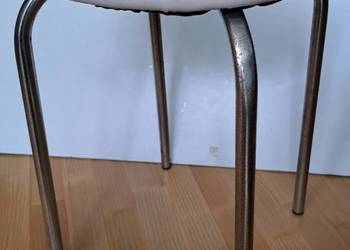 Taboret, Stelaż Metalowy, Siedzisko Okrągłe Śmietankowe Skaj