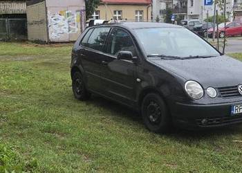 Polo 1,4 benzyna klimatyzacja.