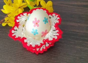 Koszyczek podstawka na jajko pisankę