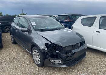 VOLKSWAGEN Polo V 1.6 TDi 90 Confortline BC034