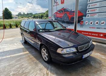 Volvo V70 2.5TDI R5 140KM
