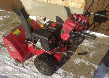 Odśnieżarka spalinowa na gąsienicach 11 km i 10 km  . WYSYŁKA