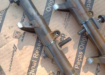 dźwigienki zaworowe 5.7 hemi Mopar 53021553AB 53021552AB dodge jeep chrysle