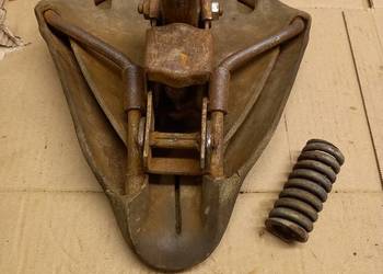 Siedzenie komar sztywniak