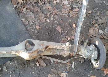 OŚ na   PRZYCZEPKĘ PRZYCZEPKA belka NISSAN PRIMERA P11