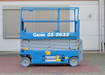 Podnośnik nożycowy GENIE GS 2632 231 podest ruchomy nożycowy akumulatorowy