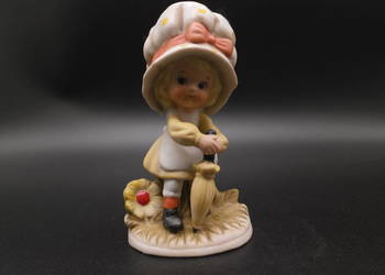 Figurka porcelanowa – Dziewczyna z parasolką