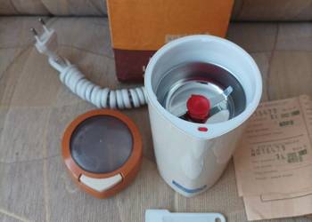 Fabrycznie nowy udarowy młynek do kawy Predom Niewiadów UD 40 z PRL-u