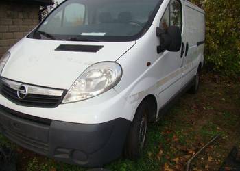 błotnik tylny biały kod lakieru 474, 10U opel vivaro wzmocnienie belka