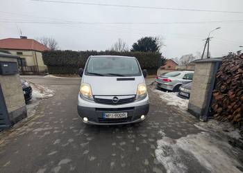 Opel Vivaro 2L (long)