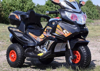 Autko motorek MEGA MOTOR z oparciem na akumulator dla dzieci PB378