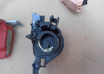ZAMEK KLAPY BAGAŻNIKA VW FOX 5Z6827505S