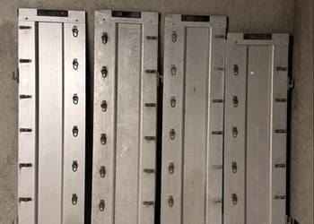 Burtą aluminiową z okuciami