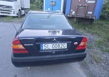 Mercedes Benz W202 2.2 95km