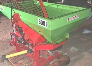 Sprzedam Rozsiewacz dwutarczowy Strumyk