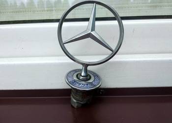 Mercedes W202 C Klasa emblemat gwiazda na maskę celownik