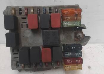 Fiat Punto II 2 1,9 JTD skrzynka bezpieczników 46788481