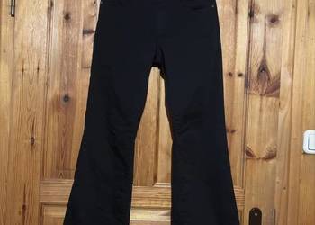 Spodnie damskie czarne dzwony Isay