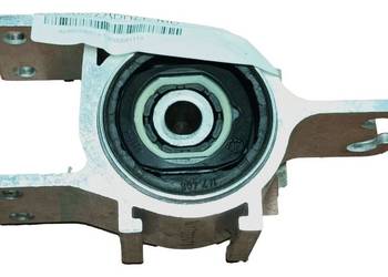 MERCEDES GLA W246 Tuleja wahacza przod lewa