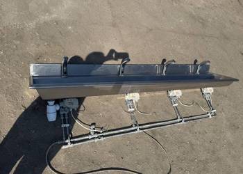 Umywalka na fotokomórkę, ze stali nierdzewnej, 4 - stanowiskowa