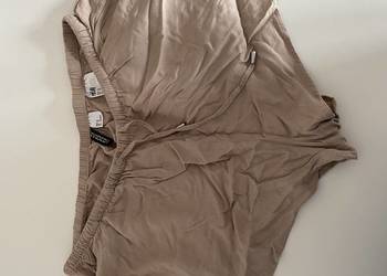 Beżowe cieliste szorty spodenki beige H&M divided 42 XL