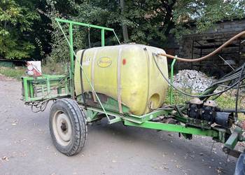Opryskiwacz Skotarek 1200L