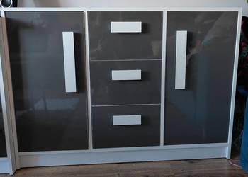 Meble pokojowe lakierowane fronty