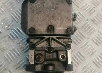 Pompa wtryskowa  Vectra Astra zafira 2.0 tdi 0470506030