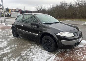 Renault Megane 1.6 16V 184tys km czarny met