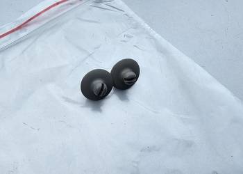 KOŁEK PÓŁKI BAGAŻNIKA MERCEDES C W203 A2036930056