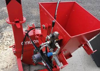 Nowy MODEL Rębak Cyklon 130 z podajnikiem hydraulicznym.