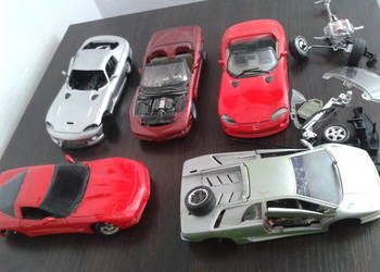 Bburago Burago 1:24 Viper Corvette Diablo