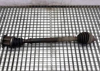 PÓŁOŚ PRAWY PRZÓD AUDI A3 8P 2.0 170KM 03-13 PRZEGUB