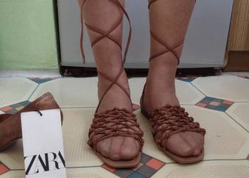 Obuwie Sandały Sandały z rzemykami Zara Sanda\u0142y z rzemykami kremowy W stylu casual 