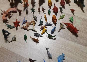 Figurki zwierząt zabawki