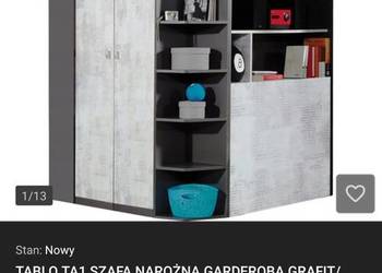 Wielka szafa narożna